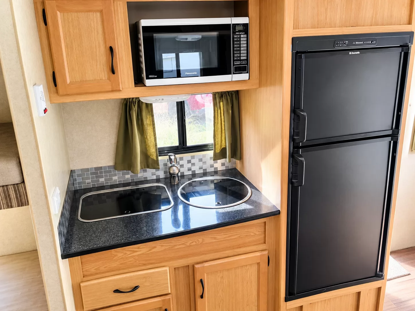 Self-Contained Caravan 3